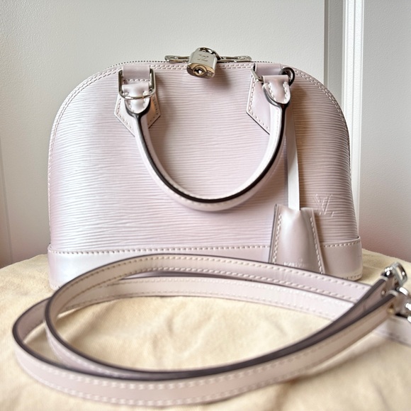 Louis Vuitton Alma BB Epi Leather Handbag in Light Lavender / Lilac / Purple - Picture 1 of 15